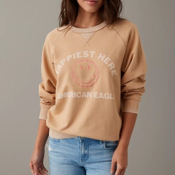 American Eagle Outfitters Sweaters - AE American Eagle Smiley Face Sand Tan Graphic Raglan Crew Sweatshirt Size Small